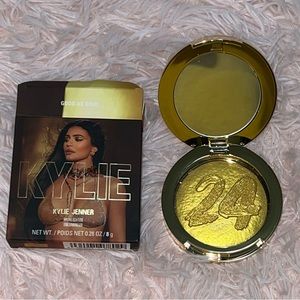 Kylie Cosmetics 24k Highlighter